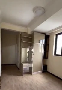 [es_property_field name="es_type"] in [es_property_field name="city"] - [es_property_field name="price"]