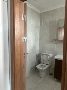 [es_property_field name="es_type"] in [es_property_field name="city"] - [es_property_field name="price"]
