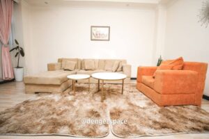 [es_property_field name="es_type"] in [es_property_field name="city"] - [es_property_field name="price"]