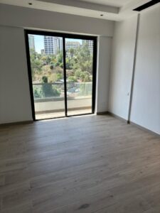 [es_property_field name="es_type"] in [es_property_field name="city"] - [es_property_field name="price"]