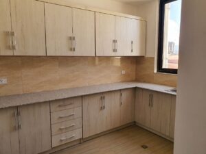 [es_property_field name="es_type"] in [es_property_field name="city"] - [es_property_field name="price"]