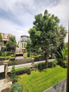 [es_property_field name="es_type"] in [es_property_field name="city"] - [es_property_field name="price"]