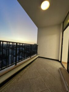 [es_property_field name="es_type"] in [es_property_field name="city"] - [es_property_field name="price"]