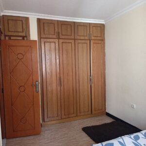 [es_property_field name="es_type"] in [es_property_field name="city"] - [es_property_field name="price"]