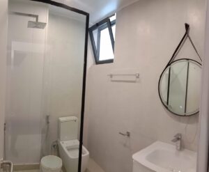 [es_property_field name="es_type"] in [es_property_field name="city"] - [es_property_field name="price"]