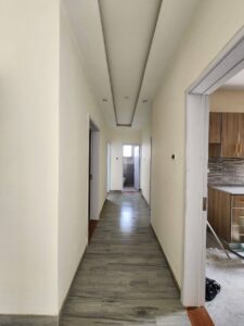 [es_property_field name="es_type"] in [es_property_field name="city"] - [es_property_field name="price"]