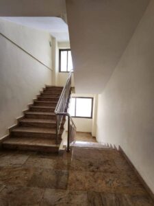 [es_property_field name="es_type"] in [es_property_field name="city"] - [es_property_field name="price"]