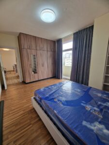 [es_property_field name="es_type"] in [es_property_field name="city"] - [es_property_field name="price"]