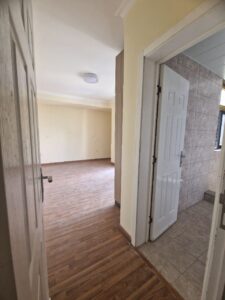 [es_property_field name="es_type"] in [es_property_field name="city"] - [es_property_field name="price"]