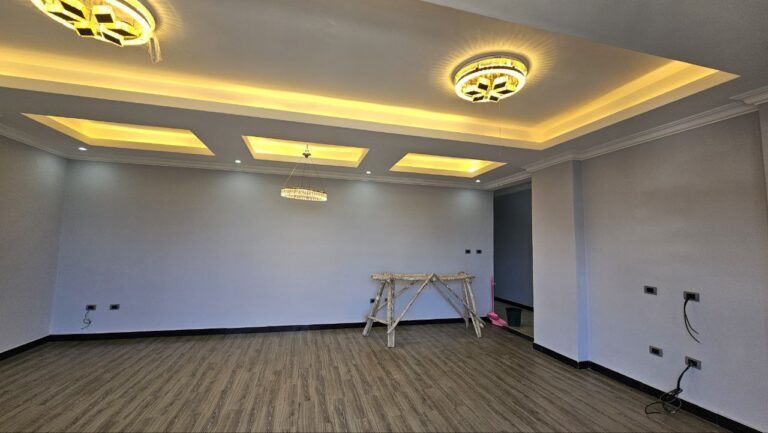 [es_property_field name="es_type"] in [es_property_field name="city"] - [es_property_field name="price"]