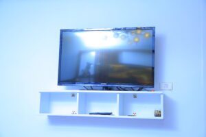 [es_property_field name="es_type"] in [es_property_field name="city"] - [es_property_field name="price"]