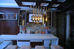 [es_property_field name="es_type"] in [es_property_field name="city"] - [es_property_field name="price"]