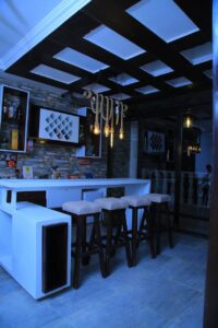 [es_property_field name="es_type"] in [es_property_field name="city"] - [es_property_field name="price"]