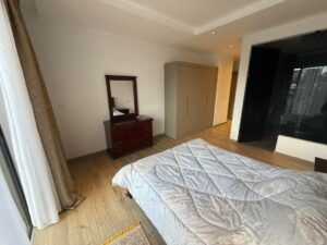 [es_property_field name="es_type"] in [es_property_field name="city"] - [es_property_field name="price"]