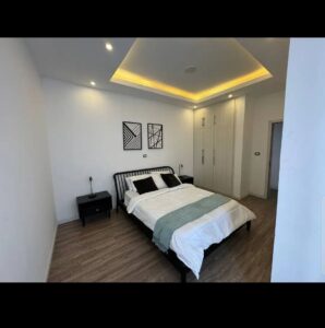 [es_property_field name="es_type"] in [es_property_field name="city"] - [es_property_field name="price"]