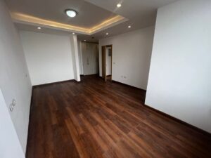 [es_property_field name="es_type"] in [es_property_field name="city"] - [es_property_field name="price"]