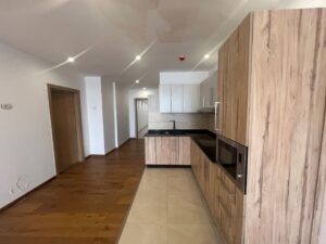 [es_property_field name="es_type"] in [es_property_field name="city"] - [es_property_field name="price"]