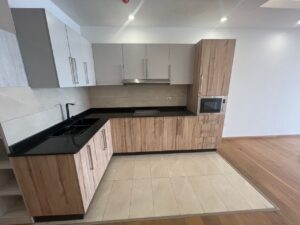 [es_property_field name="es_type"] in [es_property_field name="city"] - [es_property_field name="price"]