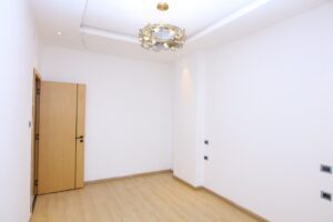 [es_property_field name="es_type"] in [es_property_field name="city"] - [es_property_field name="price"]