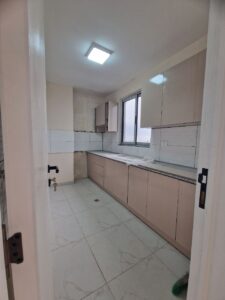 [es_property_field name="es_type"] in [es_property_field name="city"] - [es_property_field name="price"]
