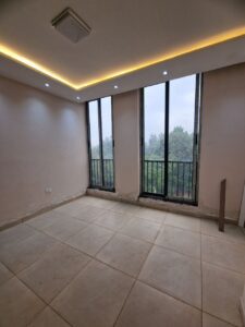 [es_property_field name="es_type"] in [es_property_field name="city"] - [es_property_field name="price"]