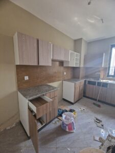 [es_property_field name="es_type"] in [es_property_field name="city"] - [es_property_field name="price"]