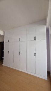 [es_property_field name="es_type"] in [es_property_field name="city"] - [es_property_field name="price"]