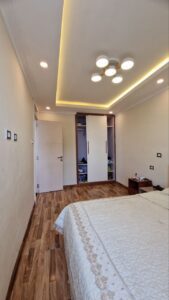 [es_property_field name="es_type"] in [es_property_field name="city"] - [es_property_field name="price"]