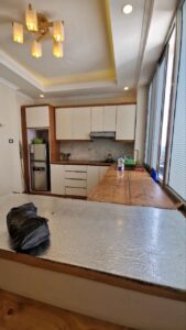 [es_property_field name="es_type"] in [es_property_field name="city"] - [es_property_field name="price"]