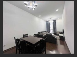 [es_property_field name="es_type"] in [es_property_field name="city"] - [es_property_field name="price"]