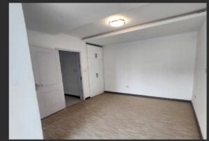 [es_property_field name="es_type"] in [es_property_field name="city"] - [es_property_field name="price"]