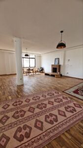 [es_property_field name="es_type"] in [es_property_field name="city"] - [es_property_field name="price"]