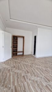 [es_property_field name="es_type"] in [es_property_field name="city"] - [es_property_field name="price"]