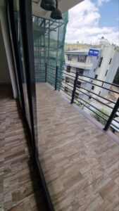[es_property_field name="es_type"] in [es_property_field name="city"] - [es_property_field name="price"]