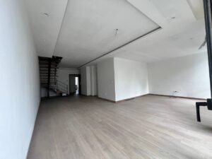 [es_property_field name="es_type"] in [es_property_field name="city"] - [es_property_field name="price"]