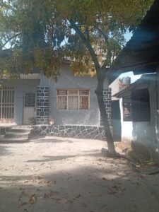 [es_property_field name="es_type"] in [es_property_field name="city"] - [es_property_field name="price"]