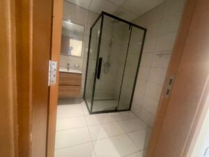 [es_property_field name="es_type"] in [es_property_field name="city"] - [es_property_field name="price"]