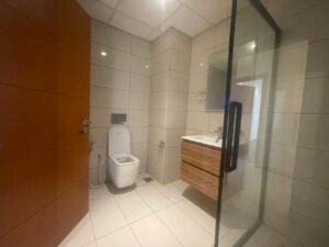 [es_property_field name="es_type"] in [es_property_field name="city"] - [es_property_field name="price"]