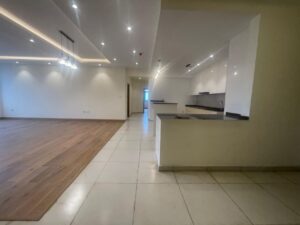 [es_property_field name="es_type"] in [es_property_field name="city"] - [es_property_field name="price"]