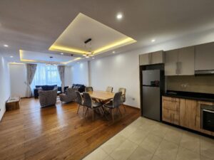 [es_property_field name="es_type"] in [es_property_field name="city"] - [es_property_field name="price"]