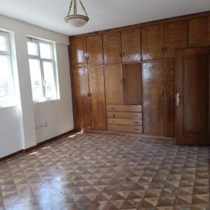 [es_property_field name="es_type"] in [es_property_field name="city"] - [es_property_field name="price"]