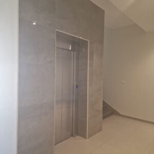 [es_property_field name="es_type"] in [es_property_field name="city"] - [es_property_field name="price"]