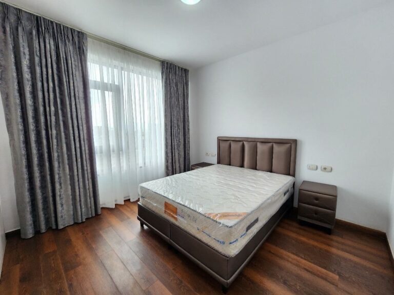 [es_property_field name="es_type"] in [es_property_field name="city"] - [es_property_field name="price"]