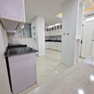 [es_property_field name="es_type"] in [es_property_field name="city"] - [es_property_field name="price"]