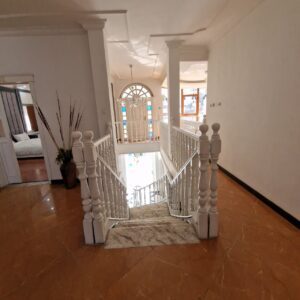 [es_property_field name="es_type"] in [es_property_field name="city"] - [es_property_field name="price"]