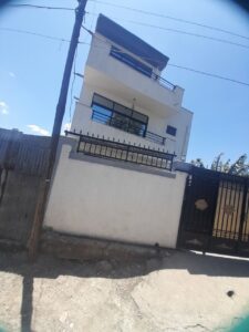 [es_property_field name="es_type"] in [es_property_field name="city"] - [es_property_field name="price"]