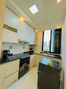 [es_property_field name="es_type"] in [es_property_field name="city"] - [es_property_field name="price"]