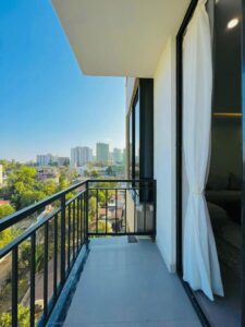 [es_property_field name="es_type"] in [es_property_field name="city"] - [es_property_field name="price"]