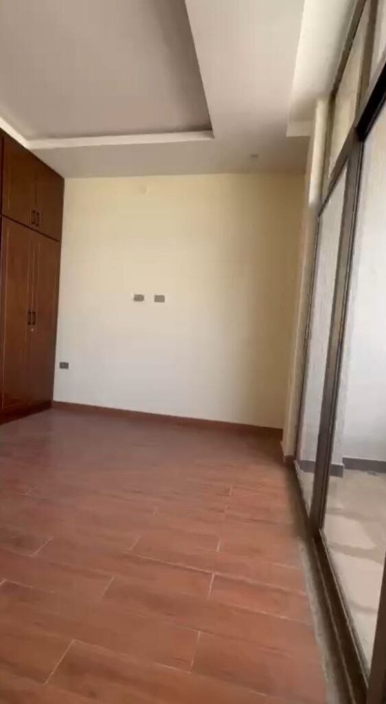 [es_property_field name="es_type"] in [es_property_field name="city"] - [es_property_field name="price"]