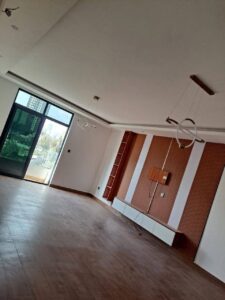 [es_property_field name="es_type"] in [es_property_field name="city"] - [es_property_field name="price"]